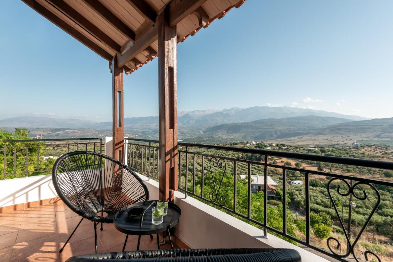 Vila Apteramare Tradidtional House 'new Listing 2022' Chania (Crete)