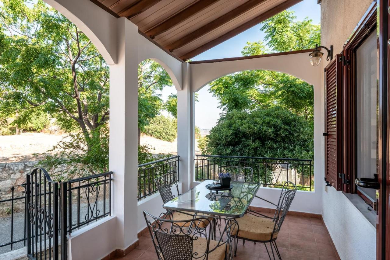 Vila Apteramare Tradidtional House 'new Listing 2022' Chania (Crete)